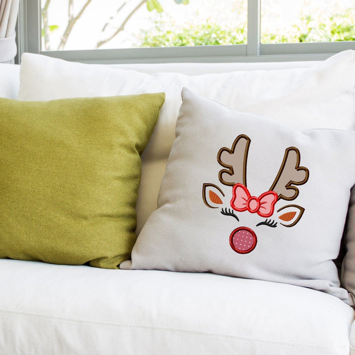 Reindeer - Applique design