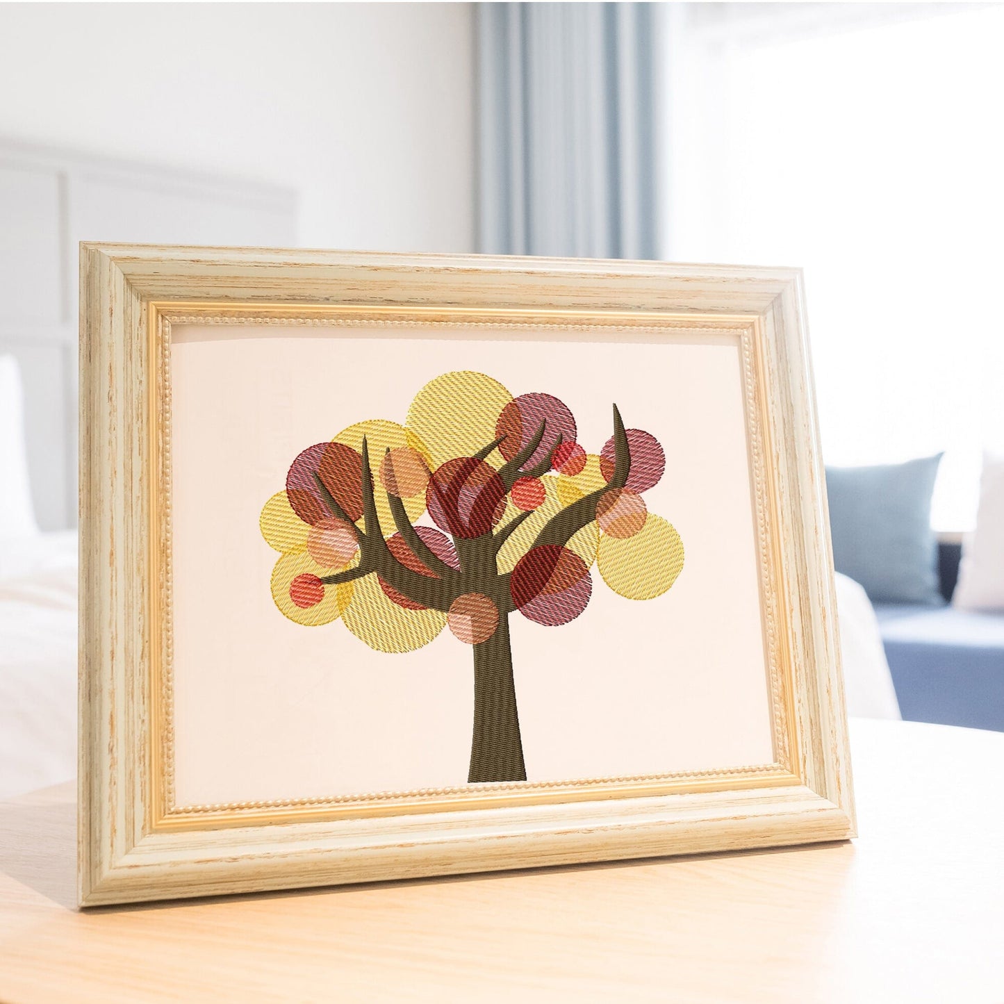 Autumn tree - Embroidery design