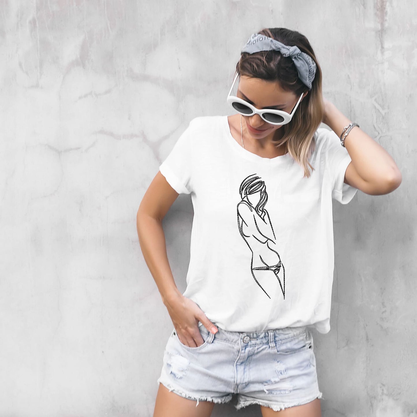 Naked Woman - Embroidery design