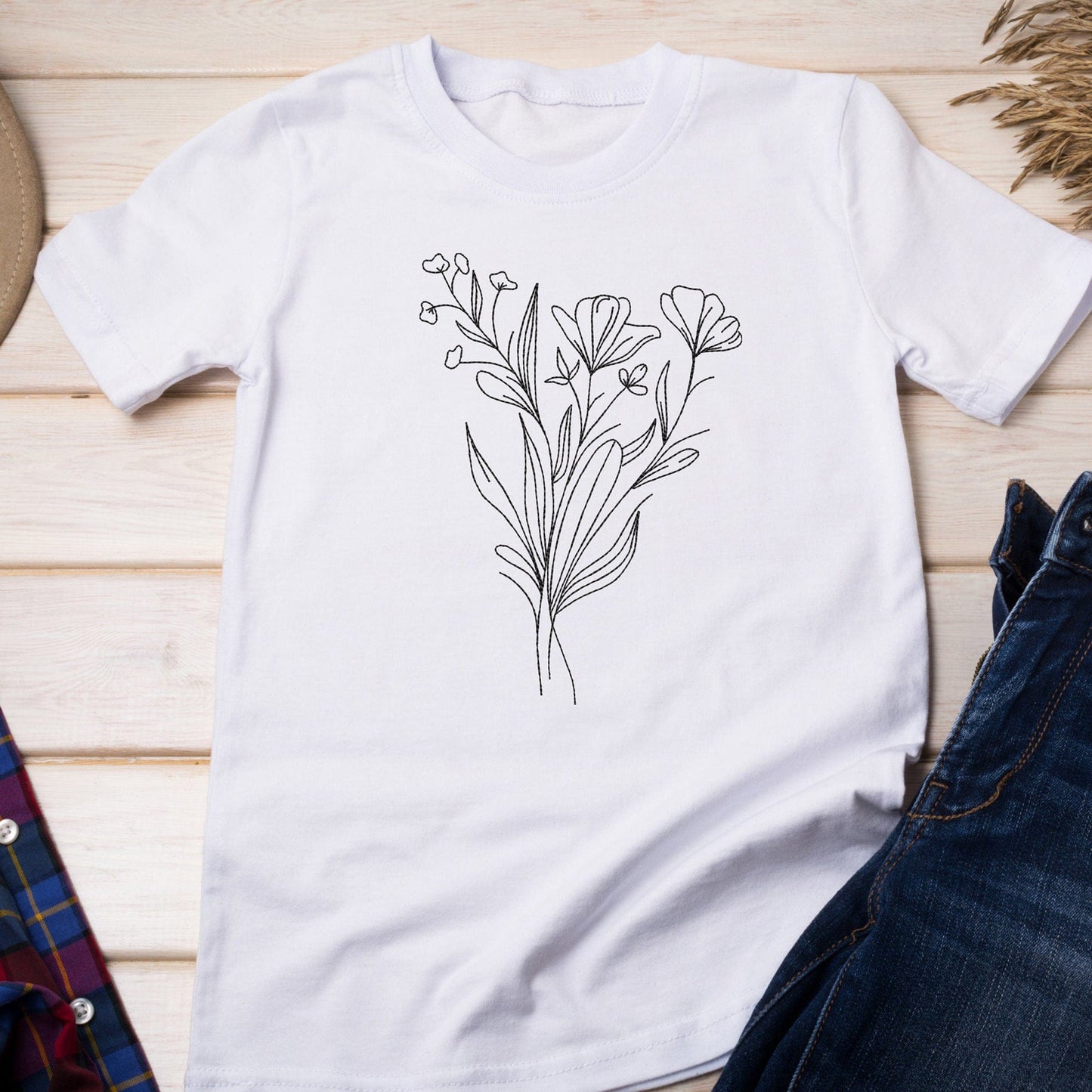 Flower line art - Embroidery design