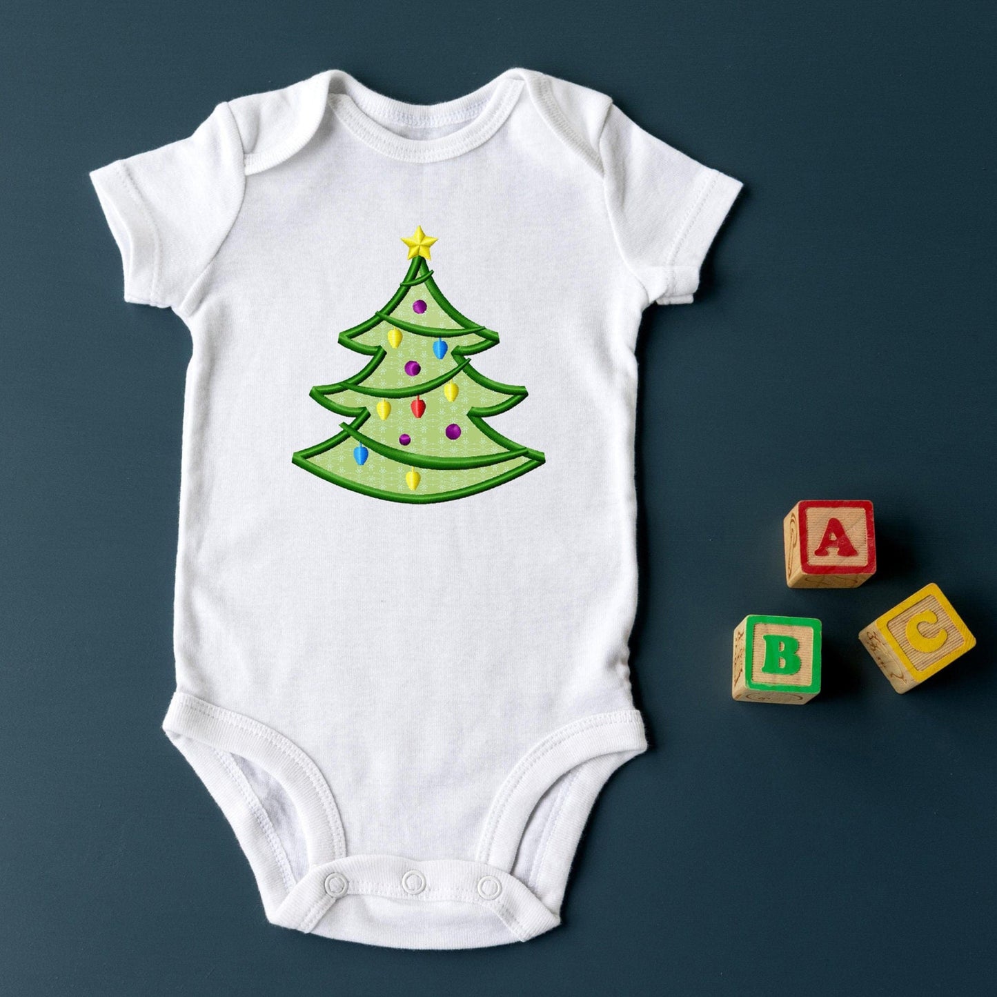 Christmas tree - Applique embroidery