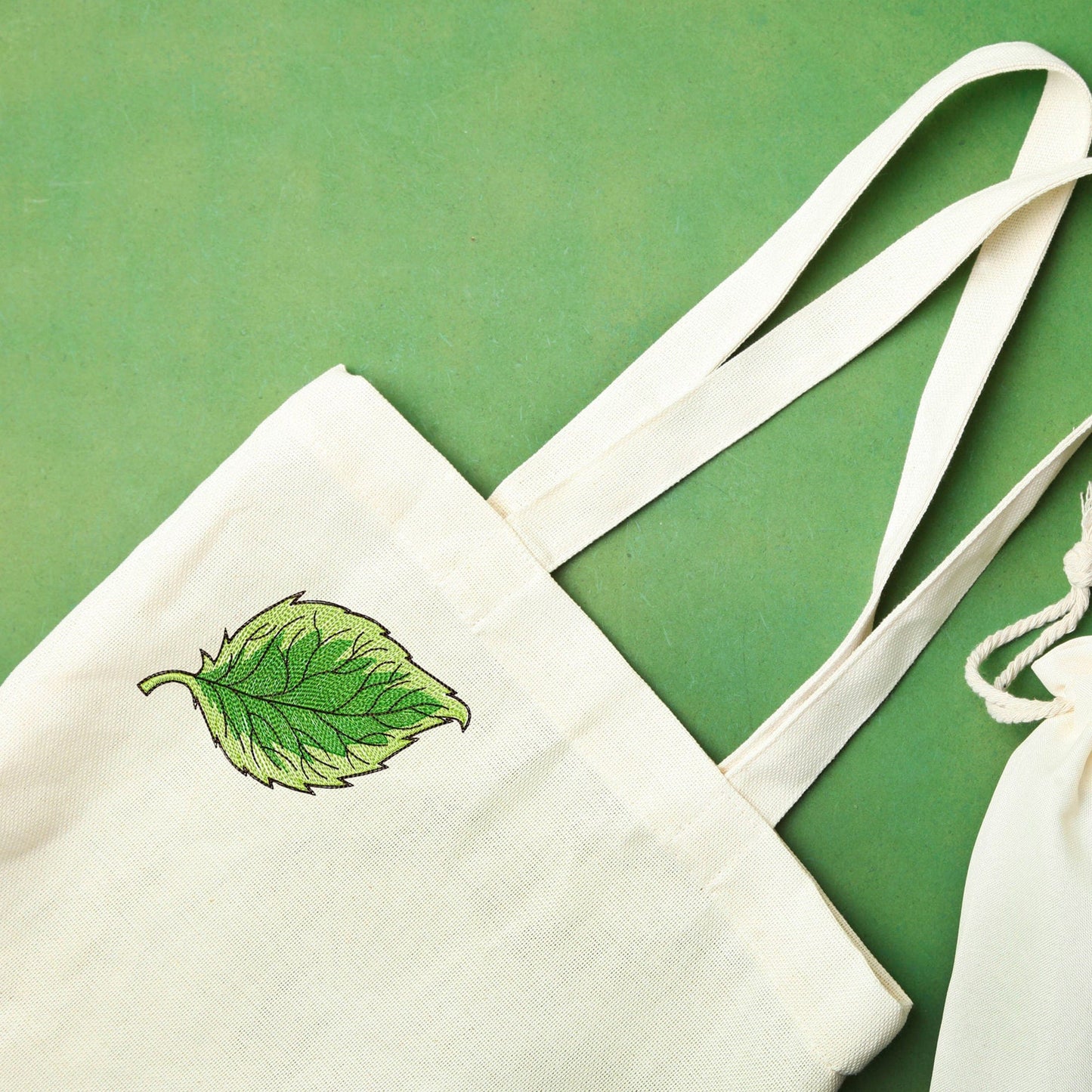 Leaf - Embroidery design